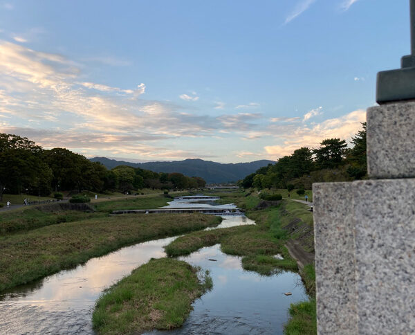 241021京都北大路橋から鴨川を見る